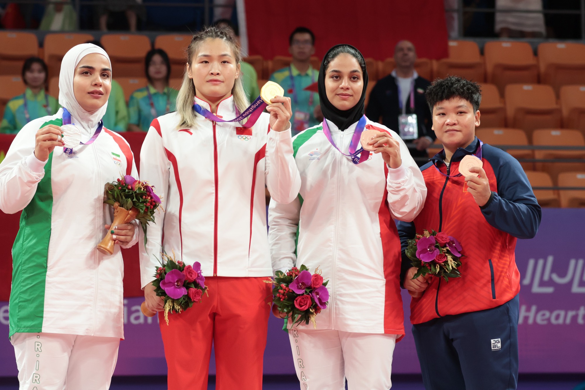 ASIAD 19 ngày 2-10: Nhà vô địch nhảy xa Bùi Thị Thu Thảo mất ngôi - Ảnh 15.