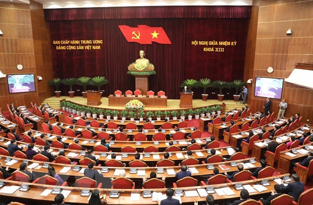 Hội nghị Trung ương 8 xem x&eacute;t, quyết định nhiều vấn đề trọng đại, phức tạp, nhạy cảm - Ảnh 3.