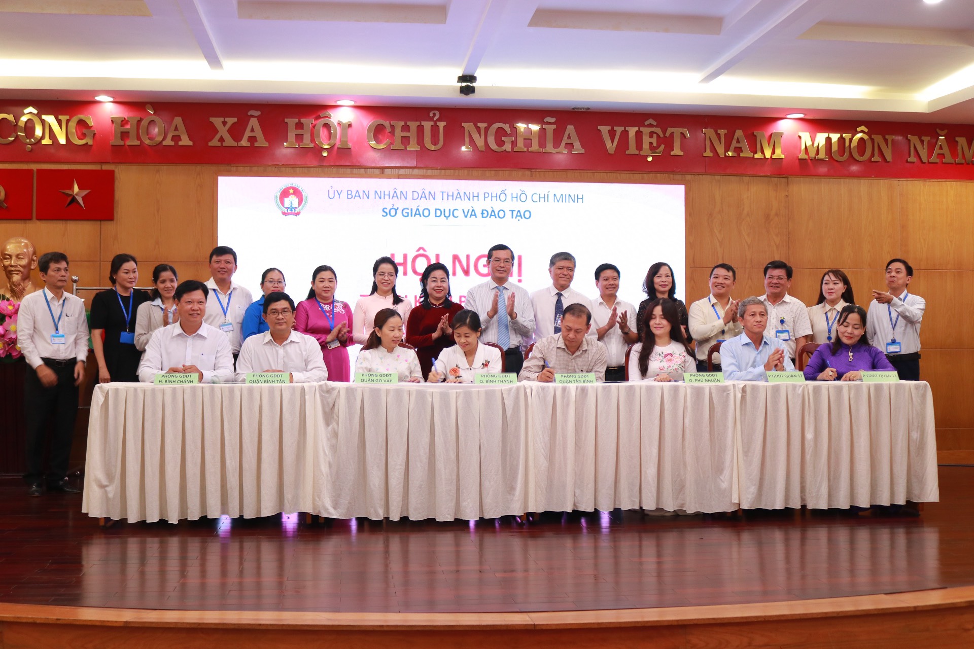 C&oacute; g&igrave; trong ti&ecirc;u ch&iacute; Trường học hạnh ph&uacute;c ở TP HCM - Ảnh 3.