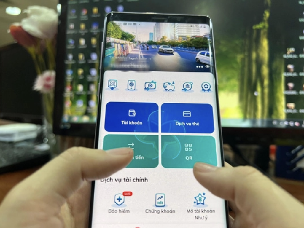 Cho bạn mượn tiền, bạn bị "trai lạ" lừa đảo phải làm sao?