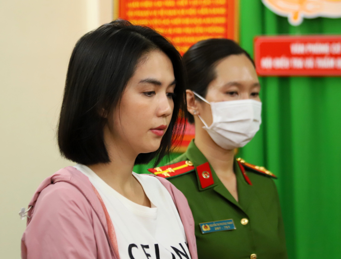 BẢN TIN TỔNG HỢP: Khám xét biệt thự của Ngọc Trinh; 78 ngư dân Quảng Nam thoát chết trở về