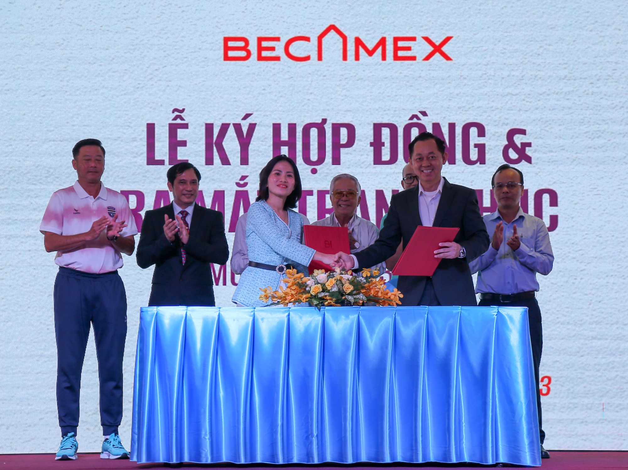 HLV L&ecirc; Huỳnh Đức quyết gi&uacute;p CLB B&igrave;nh Dương đạt mục ti&ecirc;u cao nhất - Ảnh 1.