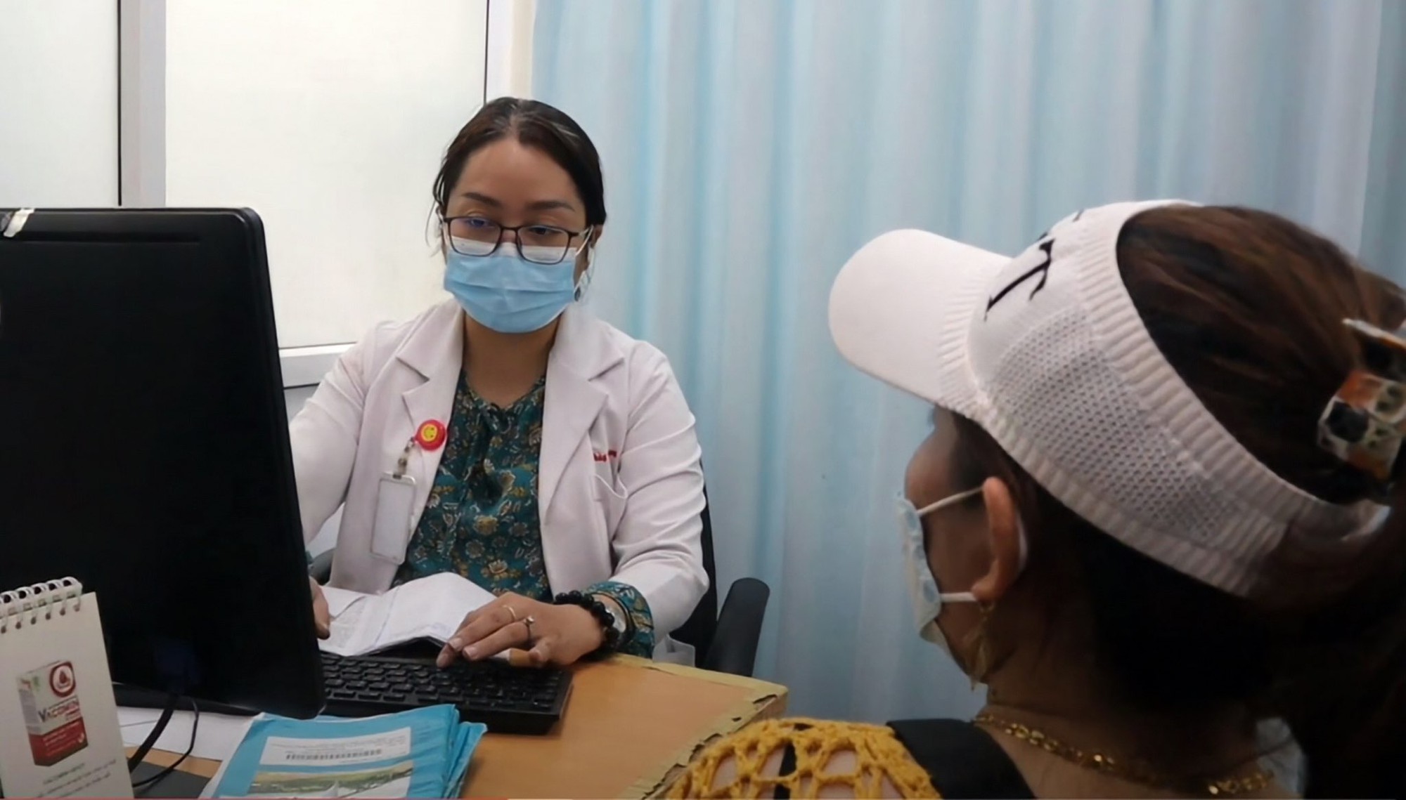 Mang họa khi lạm dụng vi&ecirc;n uống trắng da - Ảnh 1.