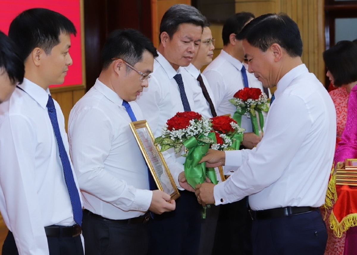 Thư ký Bí thư Tỉnh ủy Thanh Hóa giữ chức Phó chánh Văn phòng - Ảnh 3.