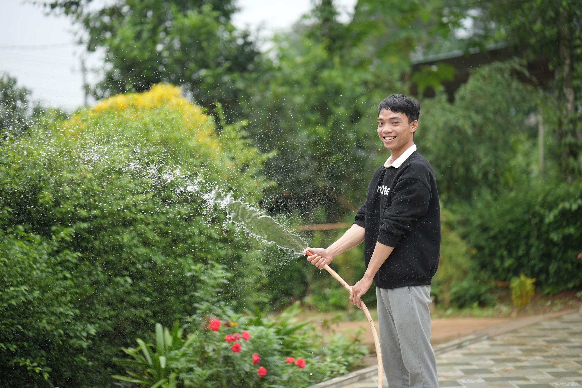 Huda giúp gần 33.000 người dân miền Trung tiếp cận nước sạch - Ảnh 1.