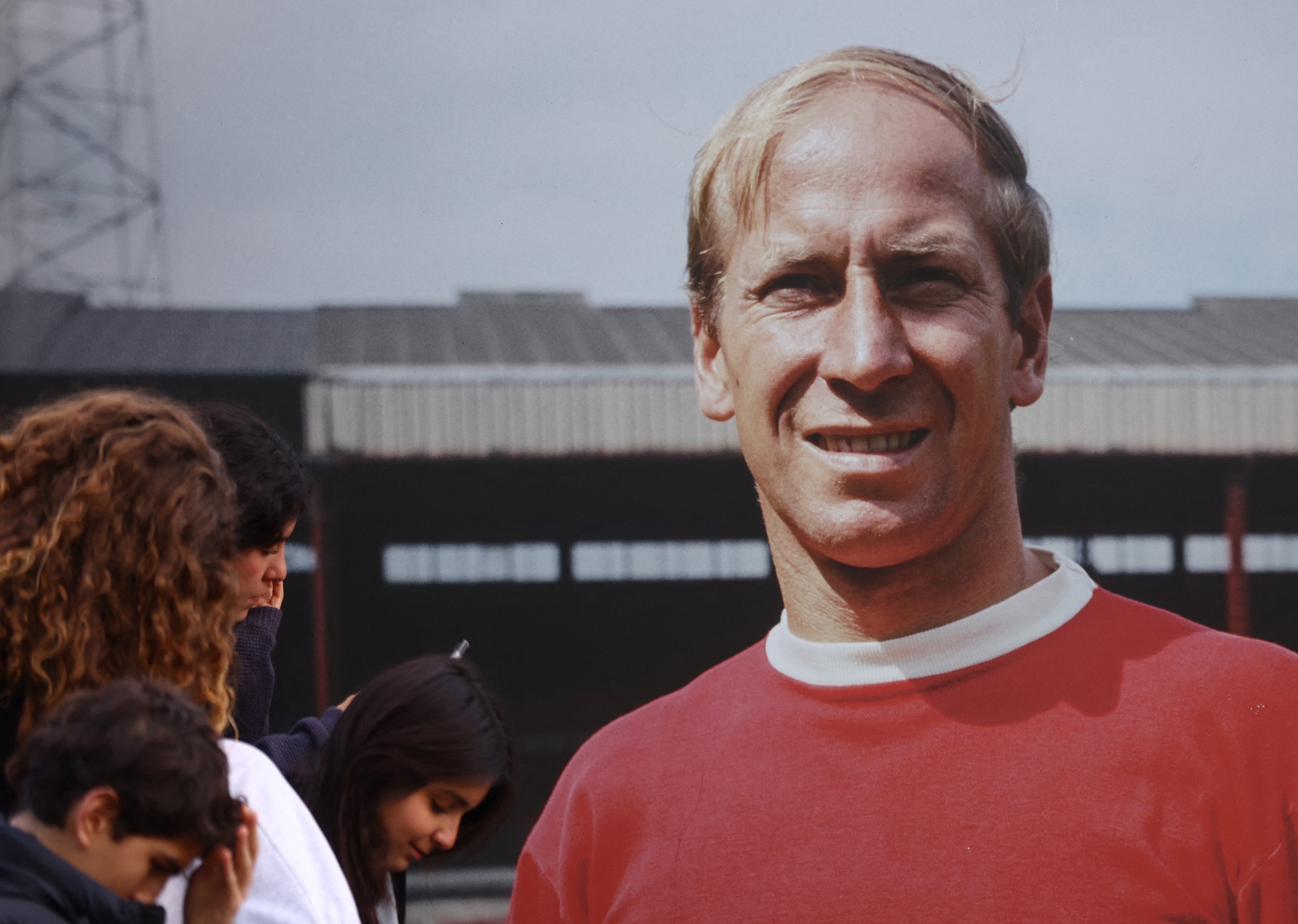 Huyền thoại Man United qua đời, giới bóng đá tiếc thương - Ảnh 7.