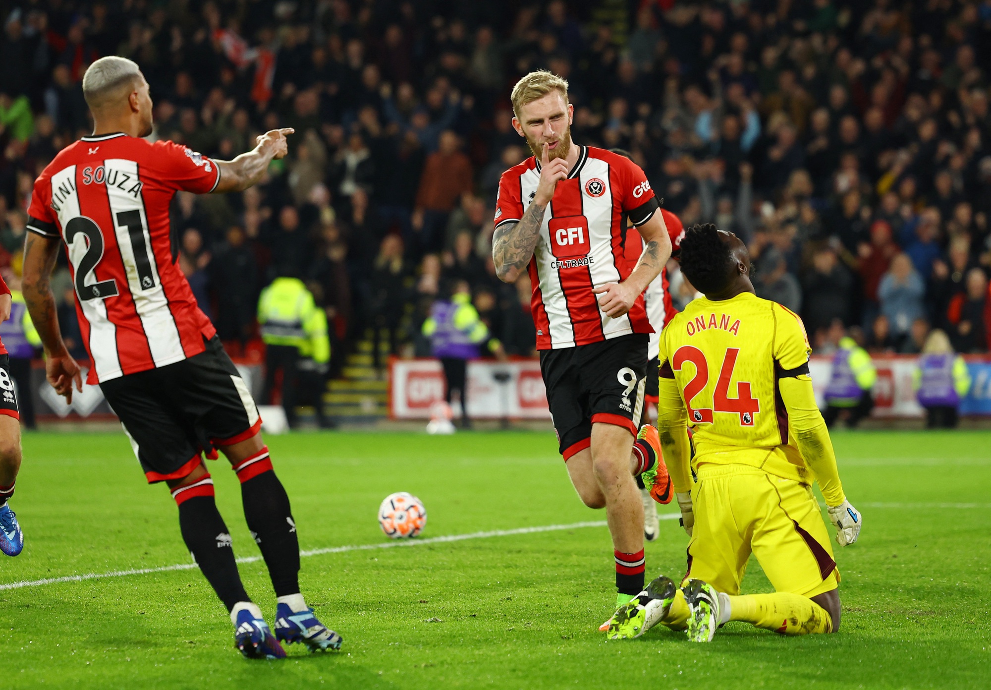 Dấu ấn người h&ugrave;ng Dalot, Man United vỡ &ograve;a chiến thắng Sheffield United - Ảnh 5.