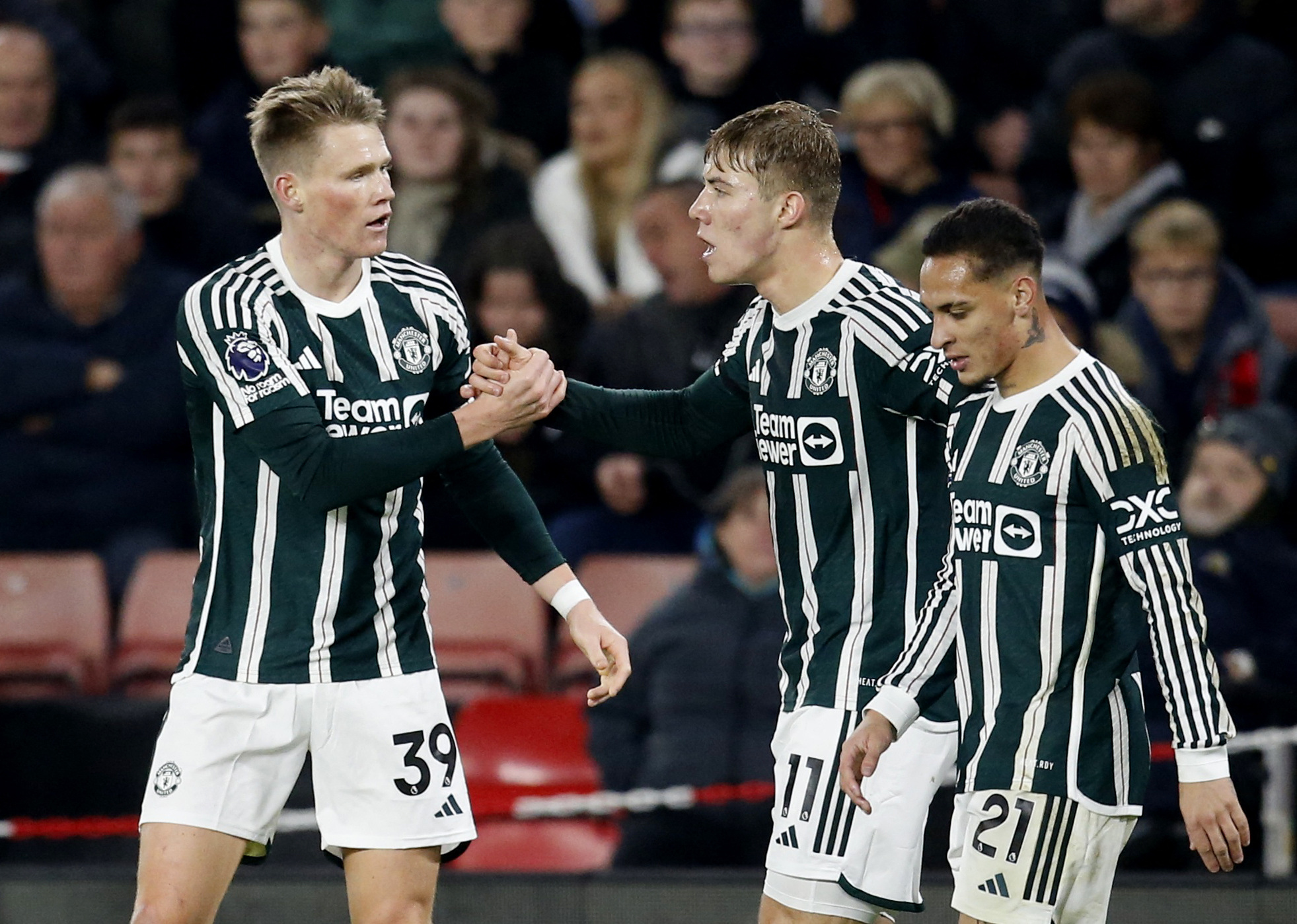 Dấu ấn người h&ugrave;ng Dalot, Man United vỡ &ograve;a chiến thắng Sheffield United - Ảnh 3.