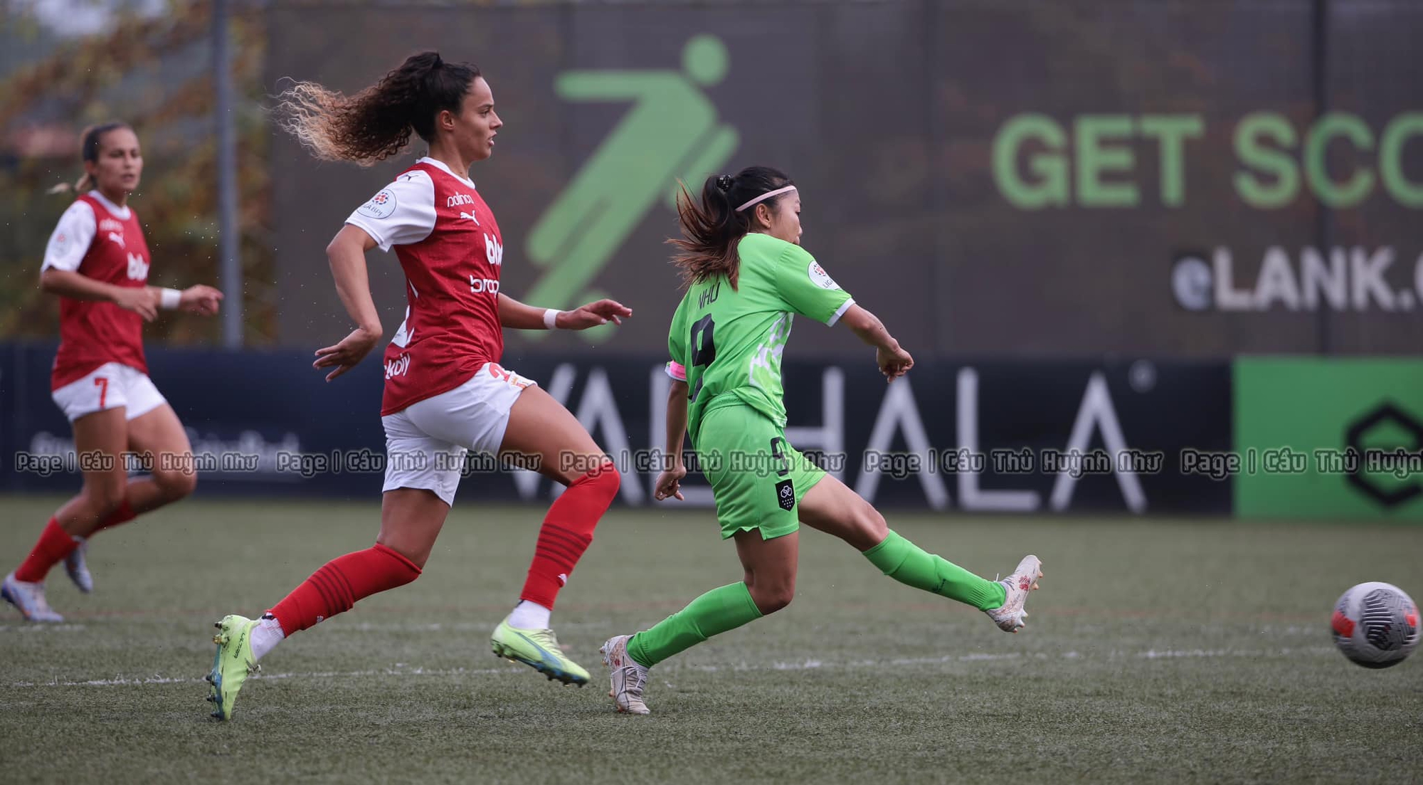 Huỳnh Như c&oacute; b&agrave;n đầu ti&ecirc;n trong m&ugrave;a giải mới của Lank FC - Ảnh 2.