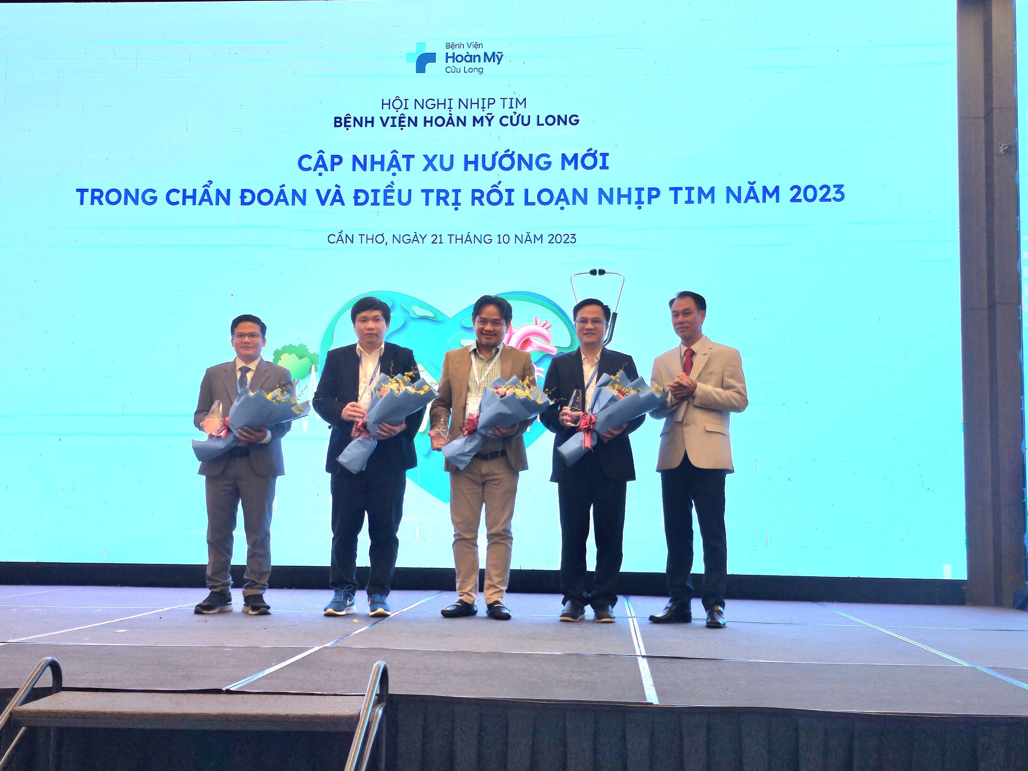 Bệnh viện Ho&agrave;n Mỹ Cửu Long ti&ecirc;n phong triển khai kỹ thuật mới - Ảnh 3.