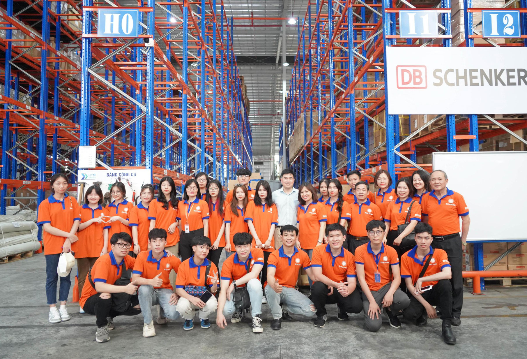 Đổi mới để thu hút nhân tài