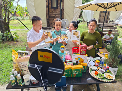 Tăng tốc tìm đầu ra cho đặc sản