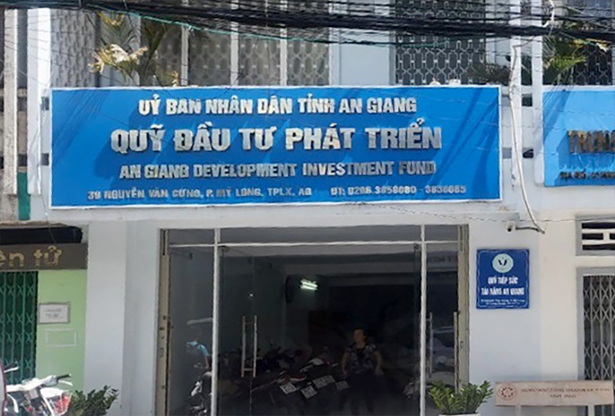 Kỷ luật Gi&aacute;m đốc Quỹ Đầu tư ph&aacute;t triển tỉnh An Giang - Ảnh 1.