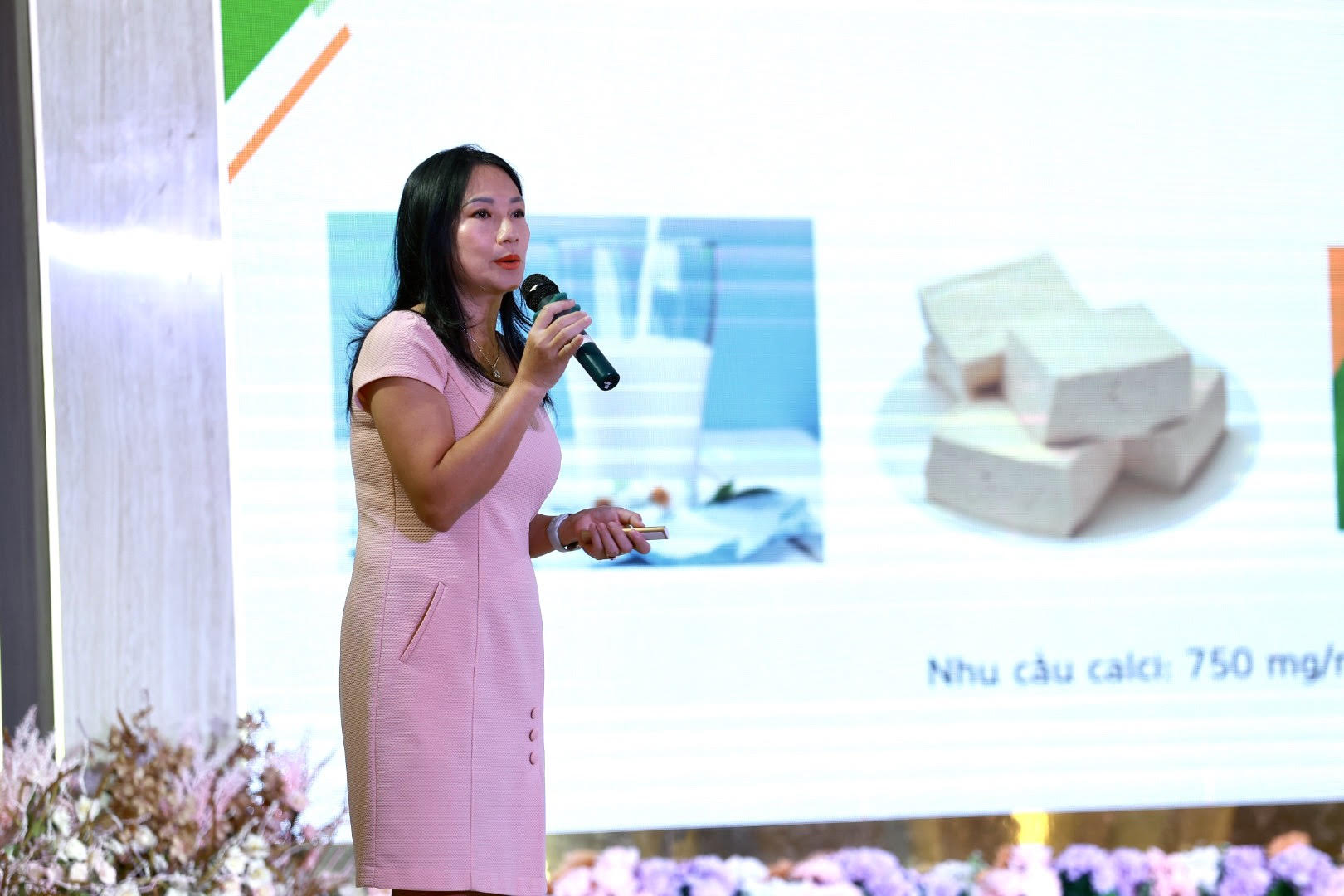 Quỹ Khuyến học sữa đậu n&agrave;nh Việt Nam tặng hơn 400.000 hộp sữa Fami Canxi  - Ảnh 2.