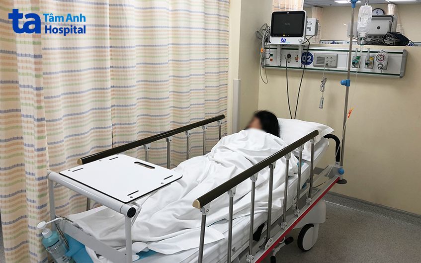 TP HCM: 5 người ngộ độc sau khi ăn bánh canh ghẹ