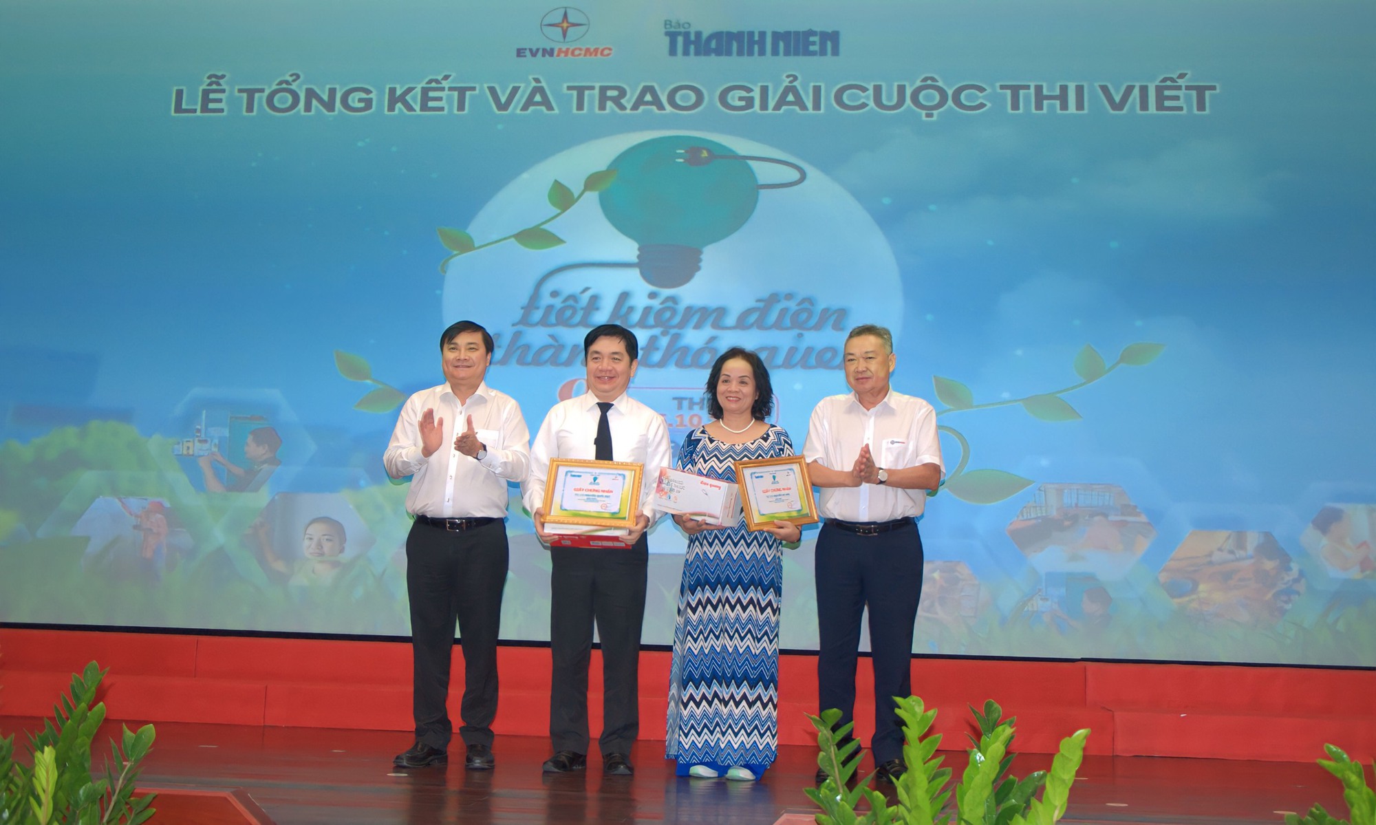 B&agrave;i viết 