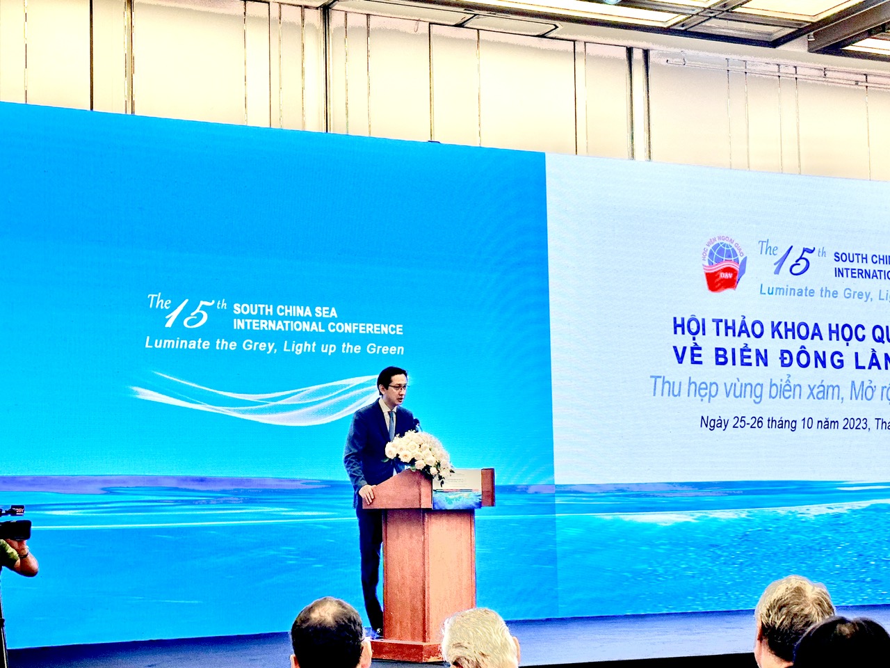 &ldquo;Chuyển sắc m&agrave;u&rdquo; biển Đ&ocirc;ng, hướng tới h&ograve;a b&igrave;nh v&agrave; ph&aacute;t triển bền vững - Ảnh 2.