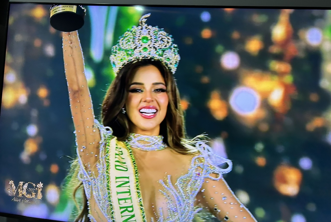Người đẹp Peru lên ngôi, nhan sắc Việt đoạt Á hậu 4 Hoa hậu Hòa bình quốc tế 2023