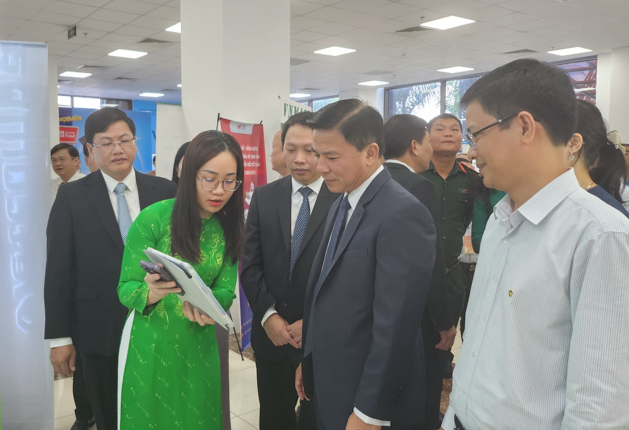 Cơ hội bứt phá từ kinh tế số - Ảnh 1.