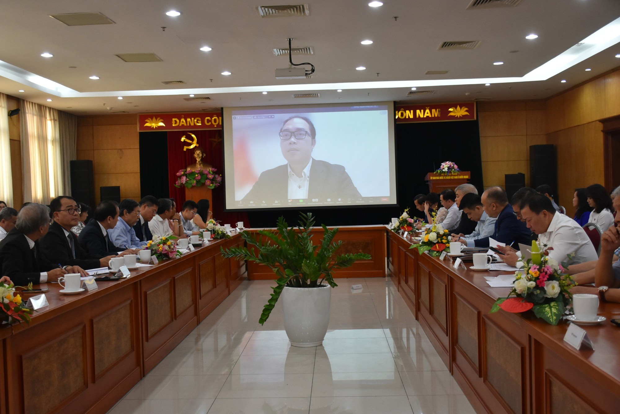 H&igrave;nh th&agrave;nh cơ chế hỗ trợ ph&aacute;p l&yacute; cho người Việt Nam ở nước ngo&agrave;i - Ảnh 1.