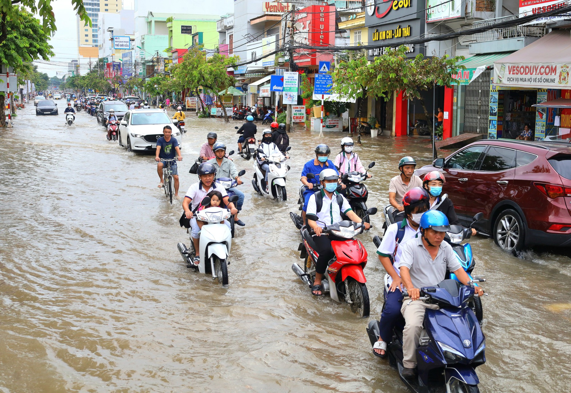 Cảnh b&aacute;o triều cường vượt b&aacute;o động 3 ở Cần Thơ - Ảnh 1.