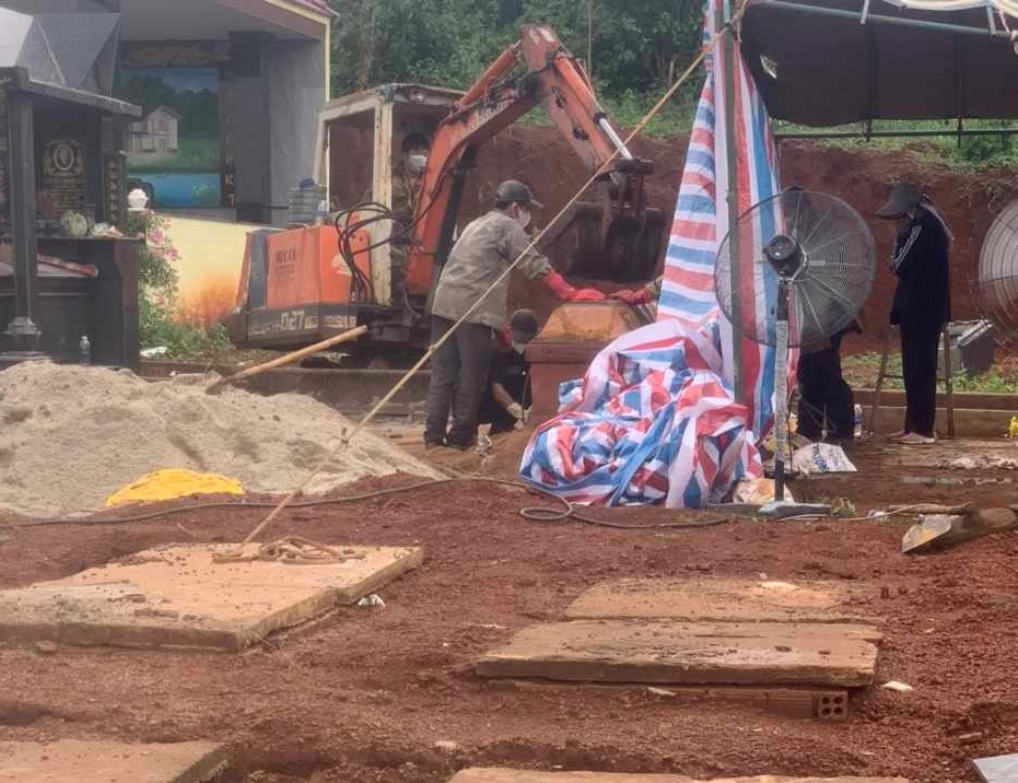 Luật sư nói gì về vụ việc tranh chấp hài cốt người chết từ 3 tháng trước?