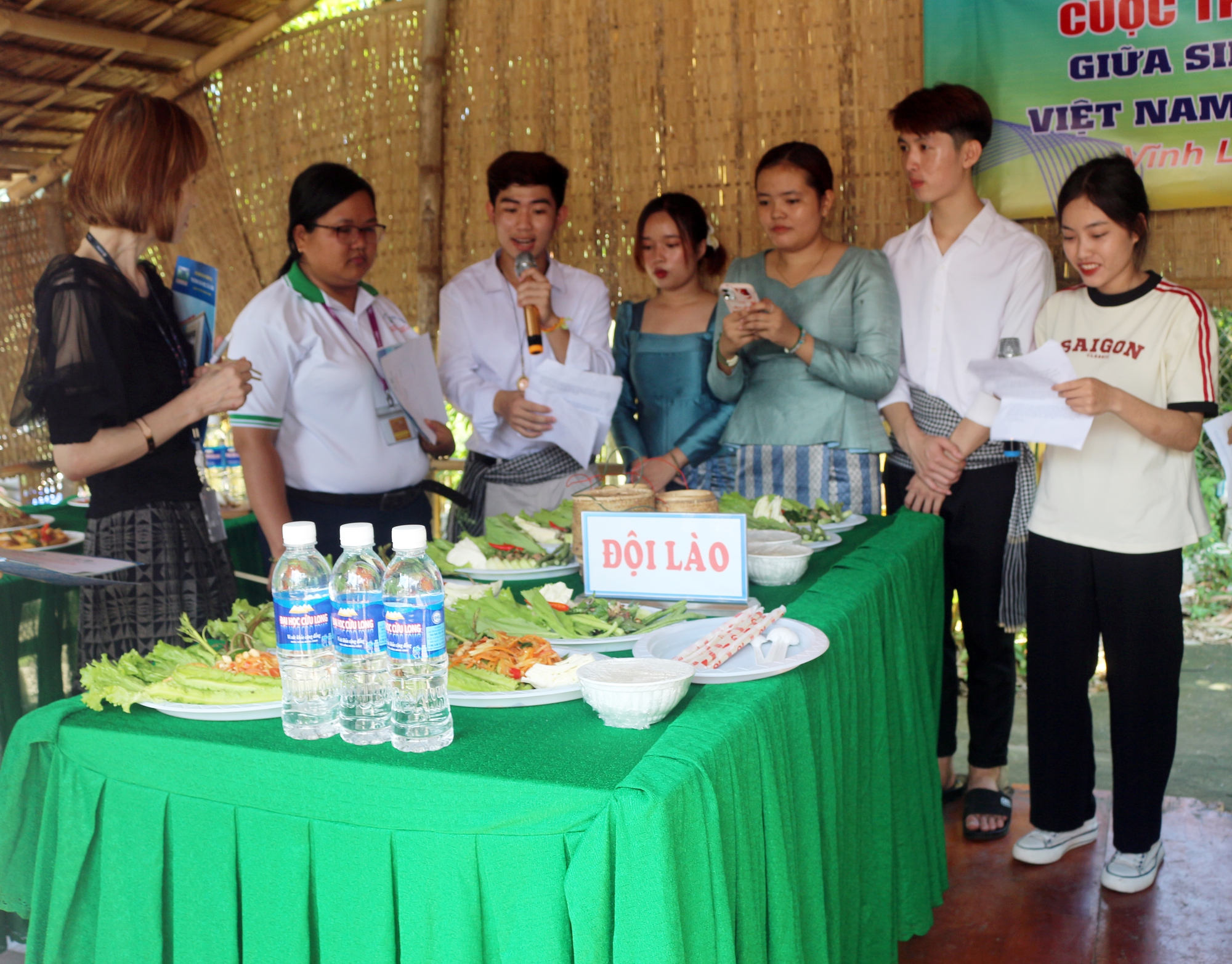 Sinh viên Trường ĐH Cửu Long giao lưu với học sinh, sinh viên Hàn Quốc - Ảnh 3.