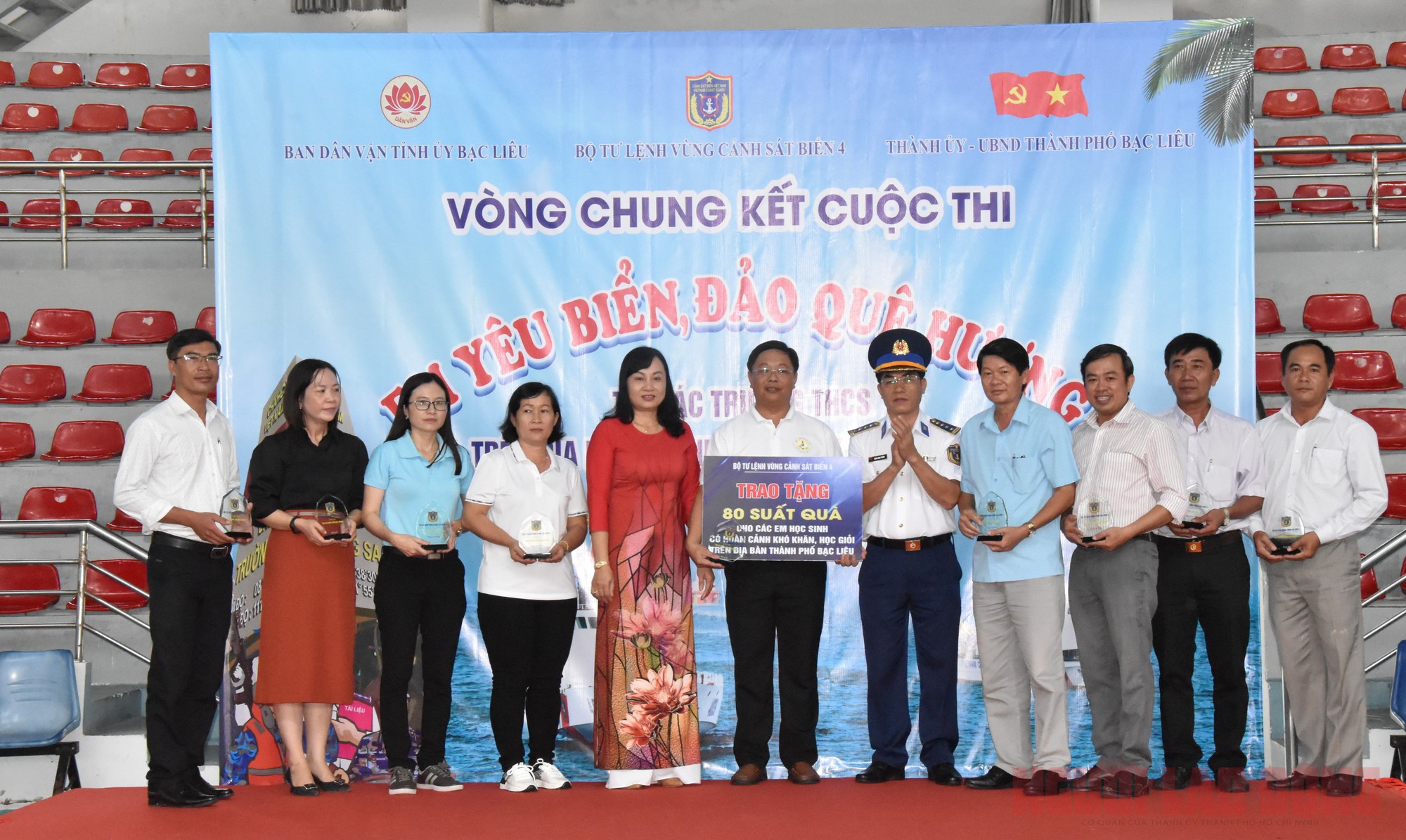 Nam sinh lớp 6 ở Bạc Li&ecirc;u gi&agrave;nh giải nhất cuộc thi Em y&ecirc;u biển, đảo qu&ecirc; hương - Ảnh 9.