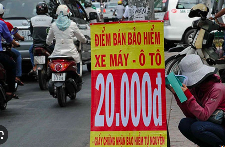 Cử tri phản ánh bảo hiểm xe máy bán tràn lan, Bộ Tài chính nói gì?
