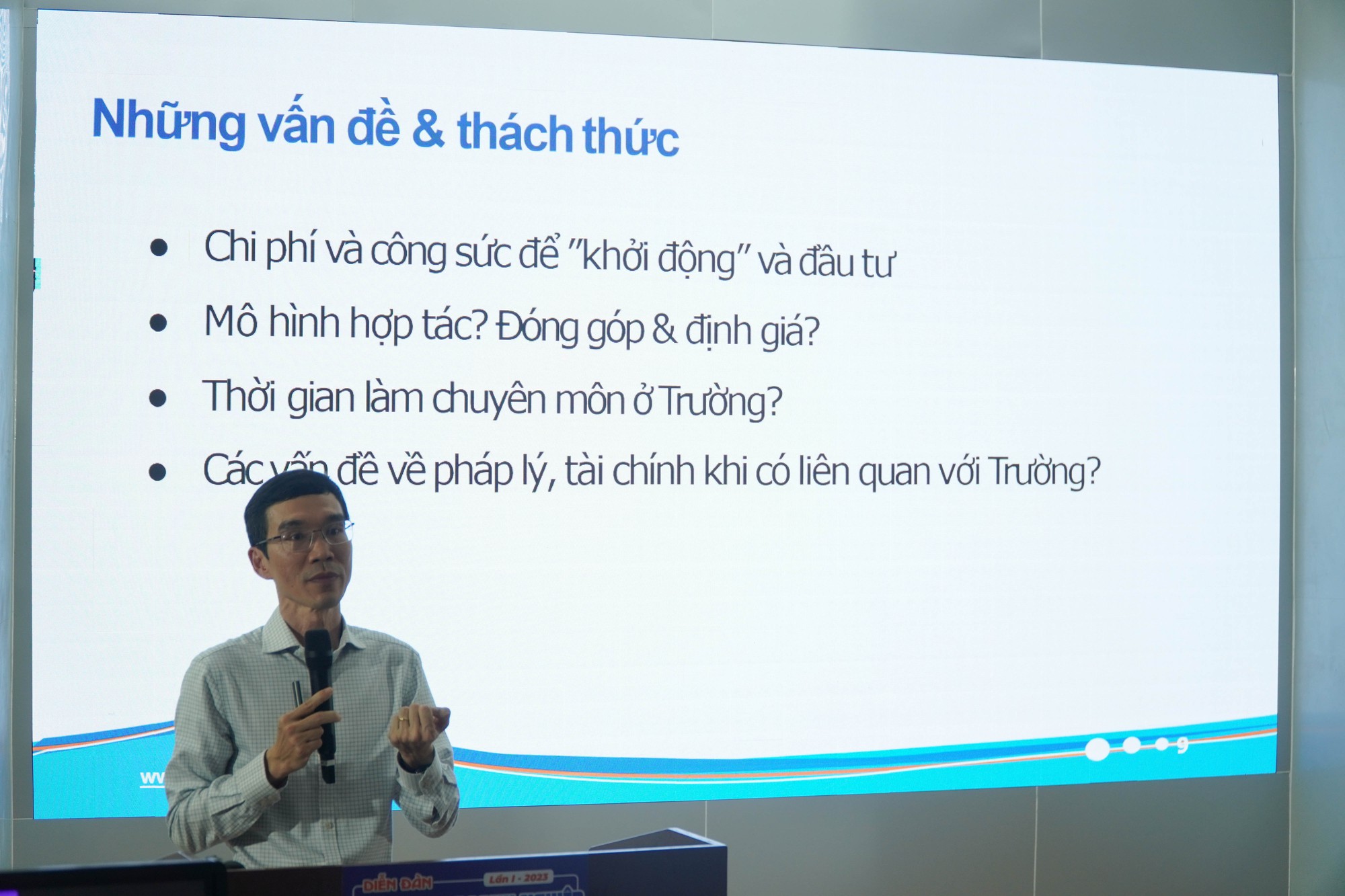 Nh&agrave; trường mong bắt tay với doanh nghiệp - Ảnh 3.