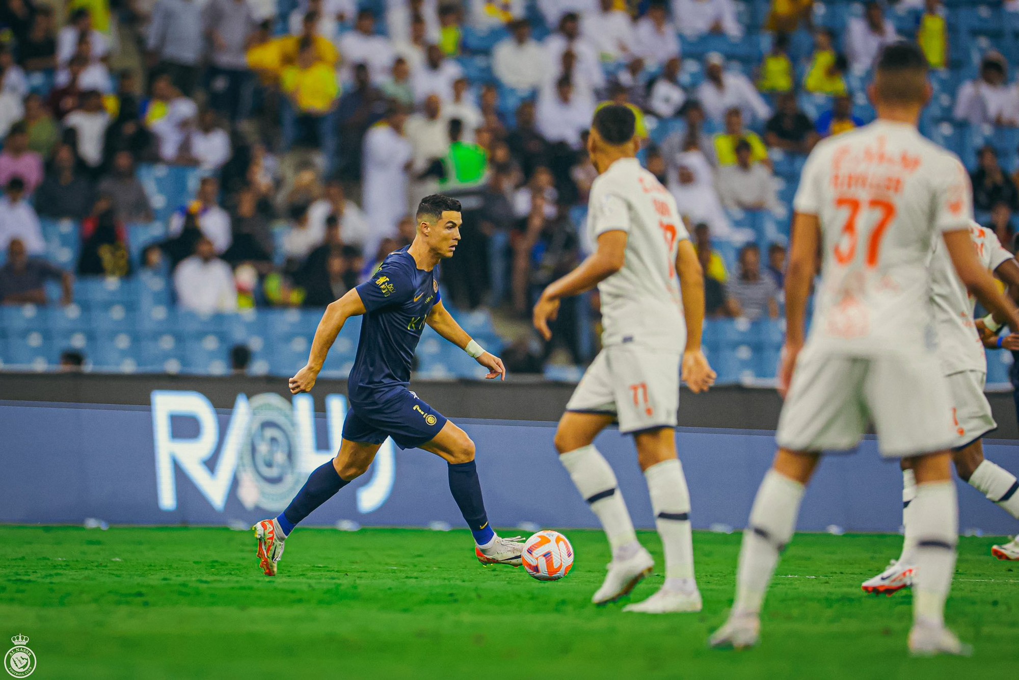 Đứt mạch ghi b&agrave;n, Ronaldo kiến tạo đứng đầu giải sau chiến thắng của Al-Nassr - Ảnh 1.