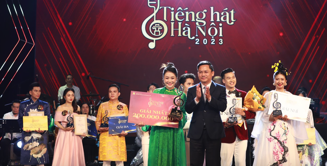 Trần Thị V&acirc;n Anh gi&agrave;nh giải nhất Tiếng h&aacute;t H&agrave; Nội - Ảnh 1.
