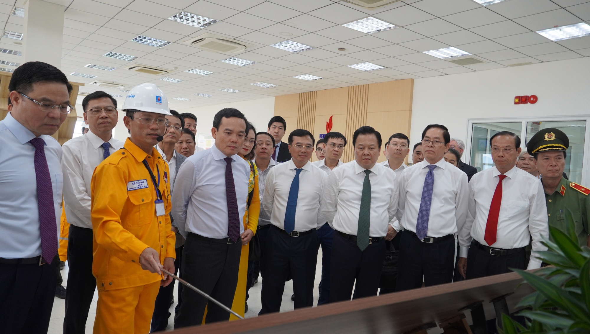 Việt Nam ch&iacute;nh thức c&oacute; mặt tr&ecirc;n bản đồ LNG to&agrave;n cầu - Ảnh 3.
