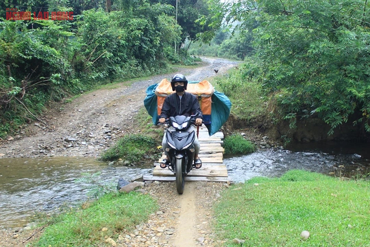 Mục sở thị th&ocirc;n 14 năm sa lầy dự &aacute;n thủy lợi Bản Mồng - Ảnh 6.