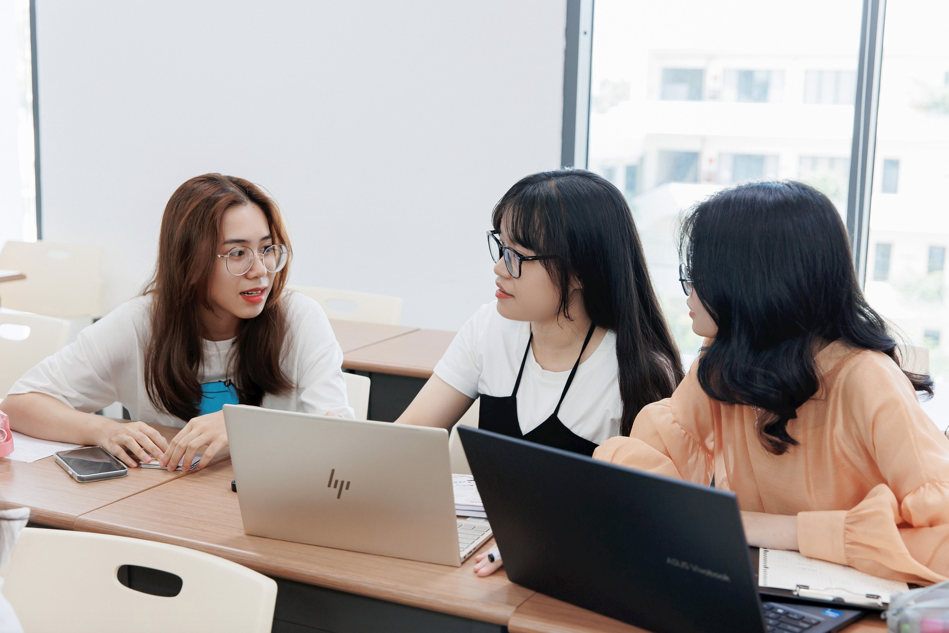 Những môi trường làm việc khiến người lao động chán ghét