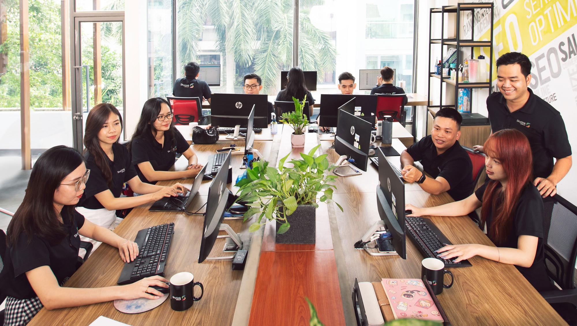 Loạn kênh đánh giá doanh nghiệp