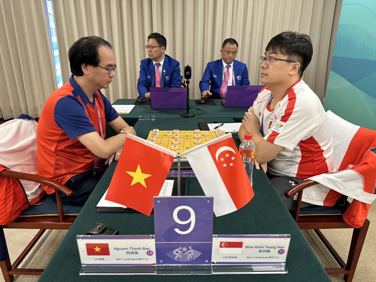 ASIAD 19: Cầu m&acirc;y Việt Nam thắng Trung Quốc, v&agrave;o chung kết nội dung 4 nữ - Ảnh 1.