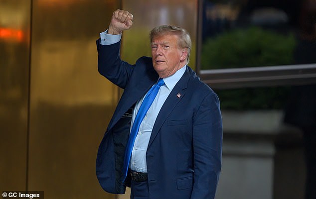 &Ocirc;ng Donald Trump lật ngược thế cờ trong vụ kiện ở New York? - Ảnh 1.