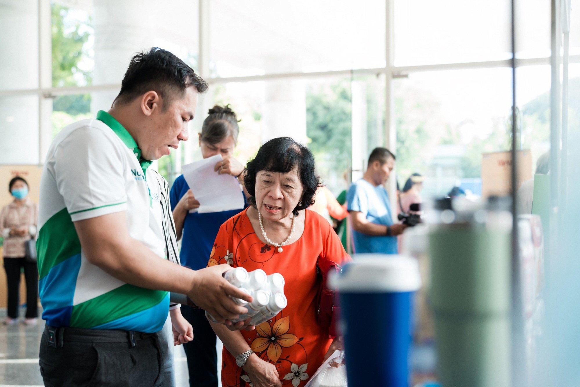 Värna tổ chức tư vấn sức khỏe và dinh dưỡng cho 1.000 người cao tuổi - Ảnh 6.