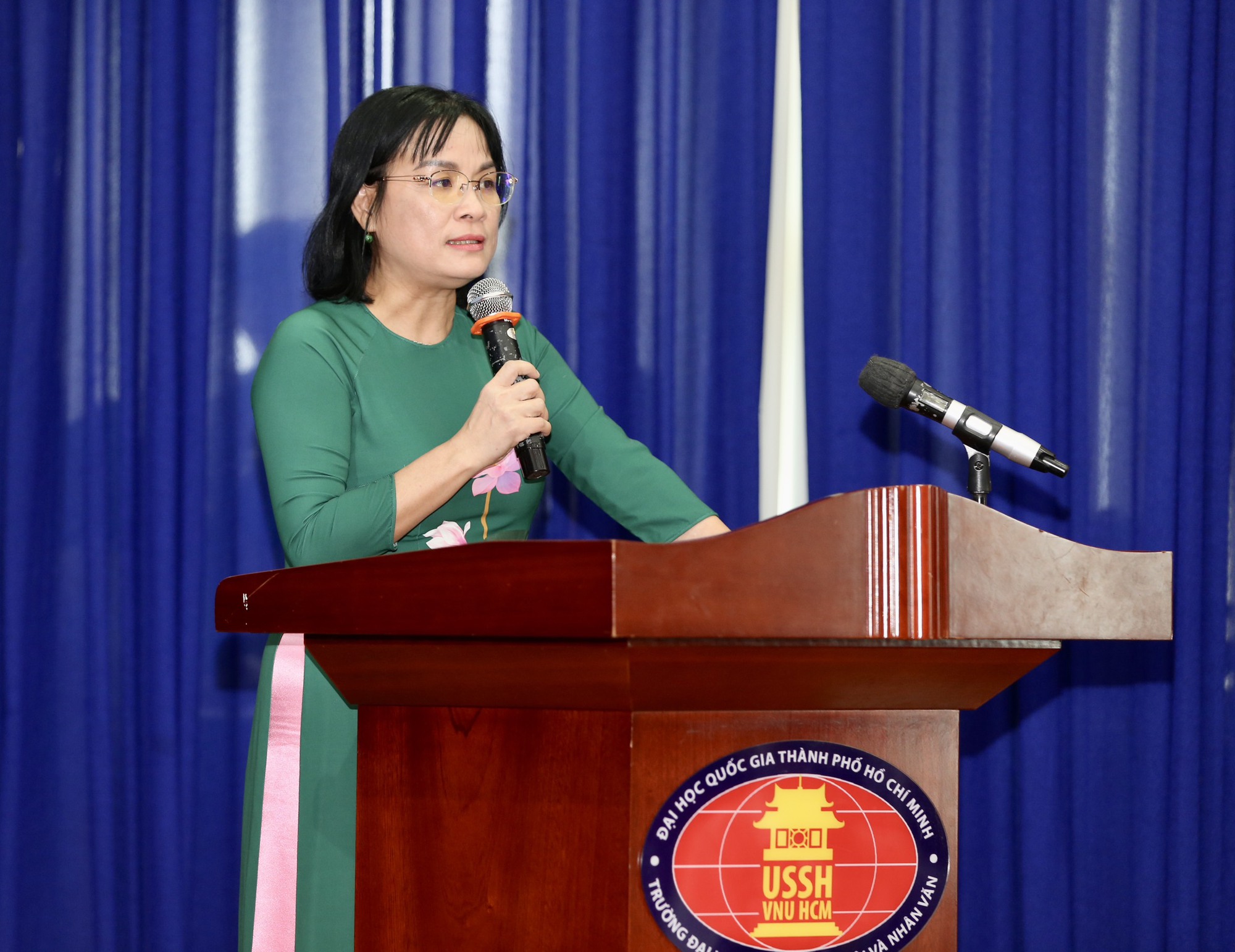 B&aacute;o Người Lao Động v&agrave; Trường Đại học  KHXH&NV TP HCM k&yacute; kết ghi nhớ hợp t&aacute;c - Ảnh 3.
