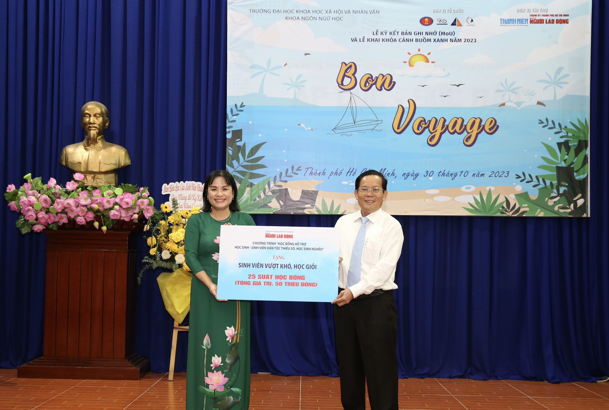 Cánh Buồm Xanh Khoa Ngôn ngữ học chính thức vươn khơi - Ảnh 3.