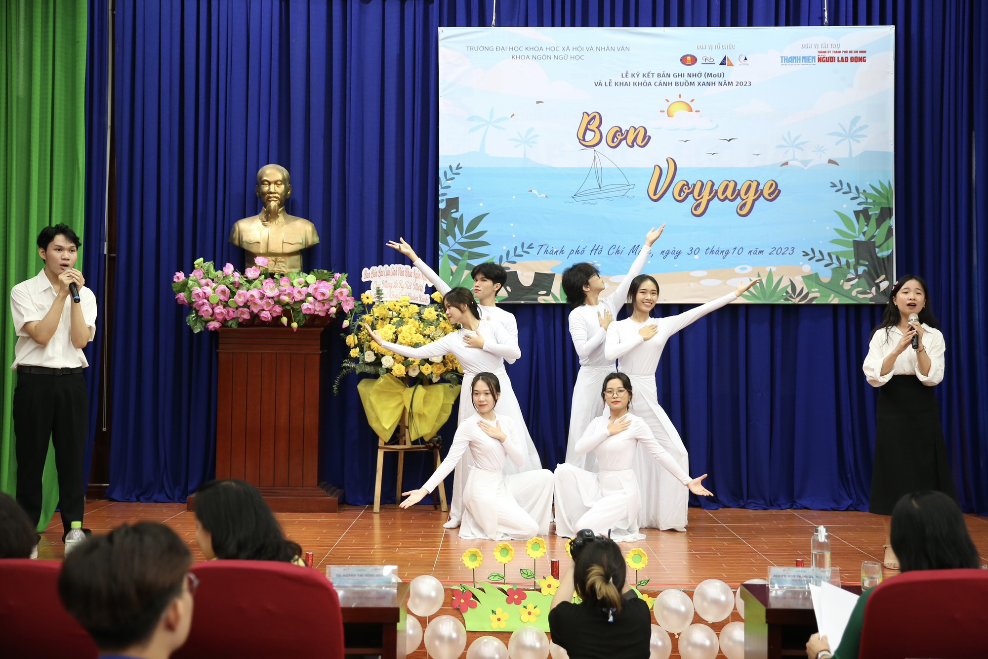 Cánh Buồm Xanh Khoa Ngôn ngữ học chính thức vươn khơi - Ảnh 1.
