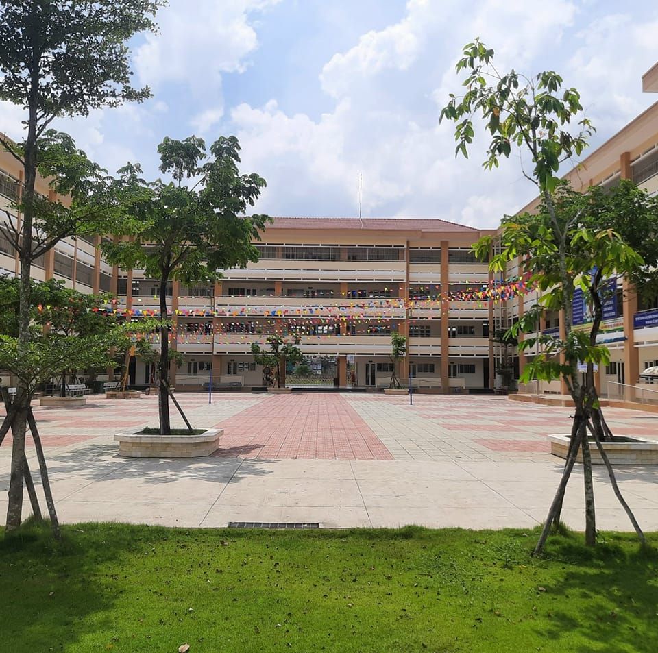 Sự thật về chuyện "bị đuổi học 7 ngày, xin không bao giờ cắp sách đến trường"