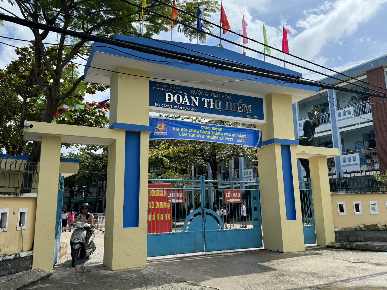 Đà Nẵng: Thực hư thông tin trường thu mỗi lớp 5 triệu đồng lắp máy điều hòa