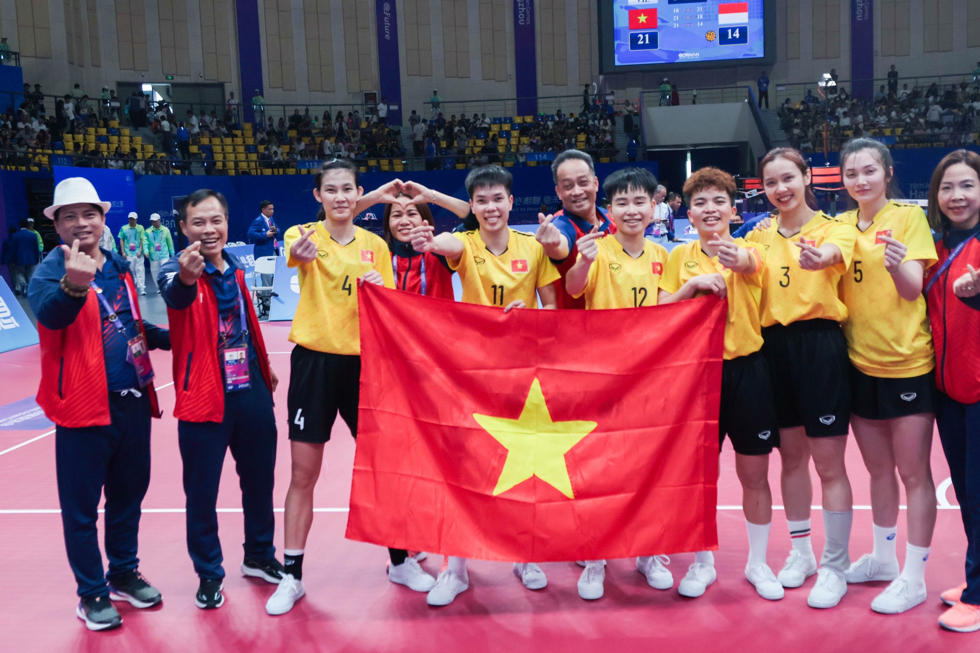 Hành trình lên ngôi vô địch ASIAD nghẹt thở của đội cầu mây nữ Việt Nam