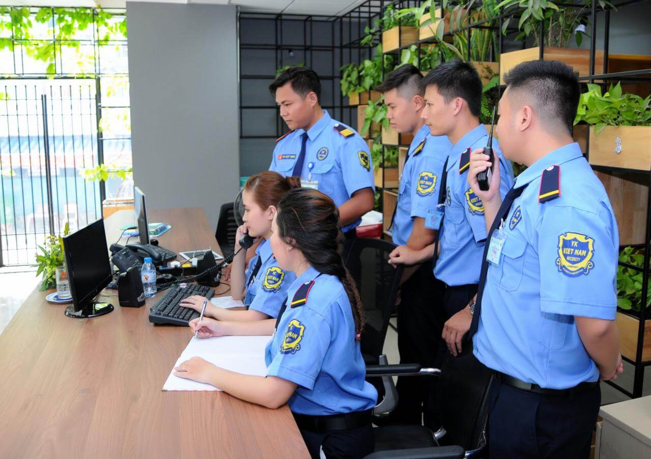 Công việc nào dễ bị AI thay thế nhất? - Ảnh 5.
