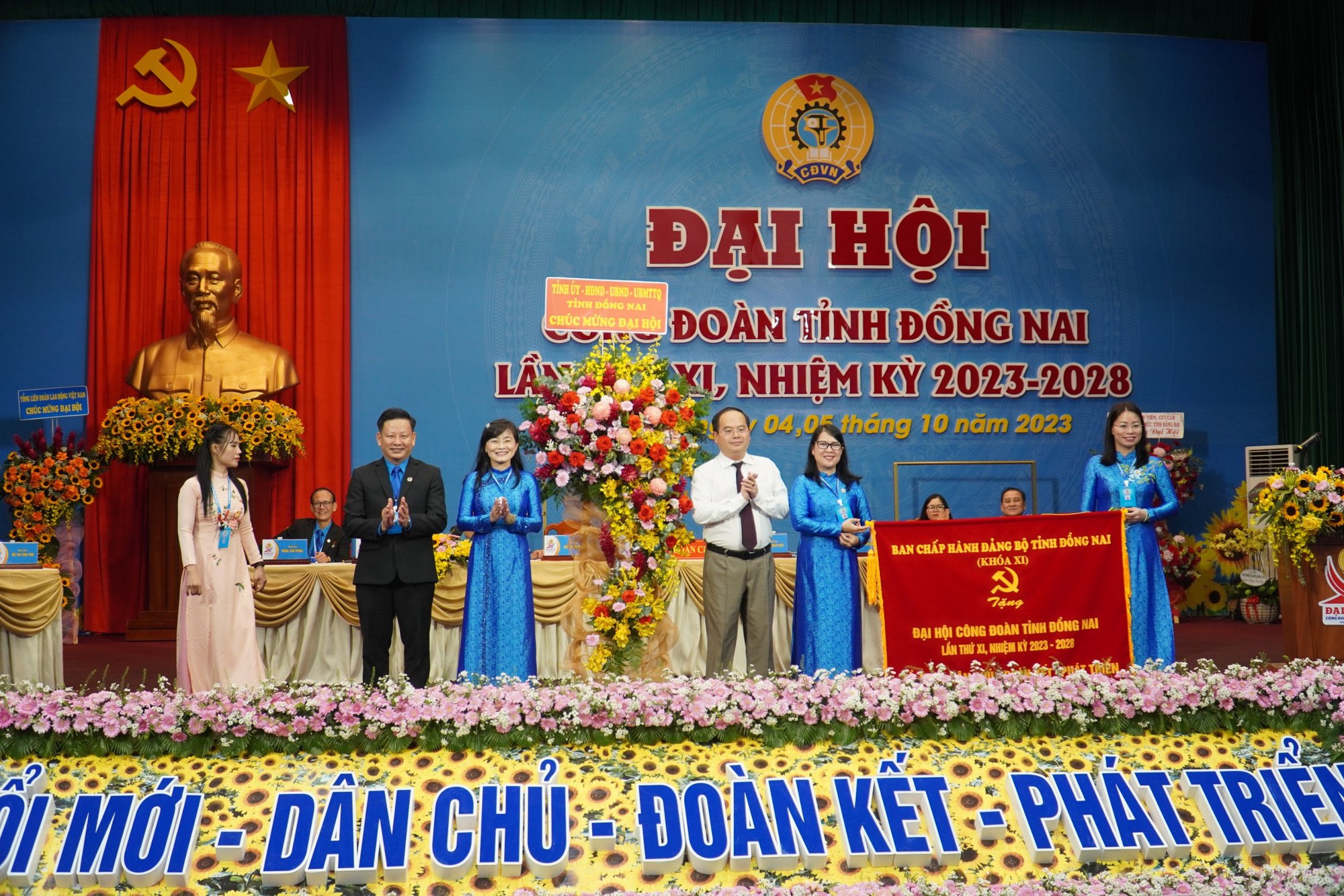 N&acirc;ng cao vai tr&ograve; đối thoại, thương lượng v&agrave; k&yacute; kết thỏa ước lao động tập thể - Ảnh 5.