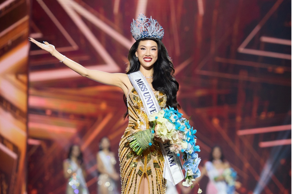 Miss Universe Vietnam l&ecirc;n tiếng về phản hồi của Miss Universe v&agrave; t&acirc;n hoa hậu h&iacute;t b&oacute;ng cười - Ảnh 3.