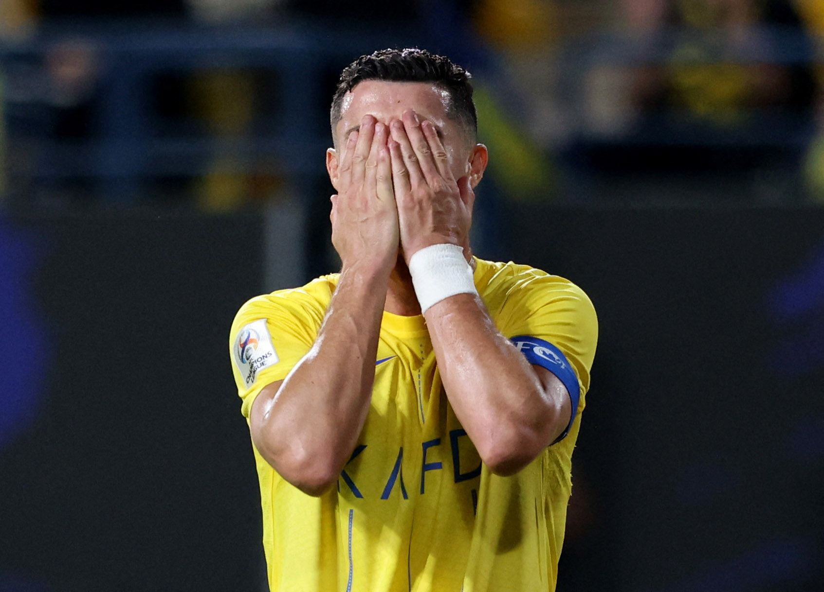 Ronaldo tịt ngòi, Al-Nassr đánh rơi 2 điểm trên sân nhà