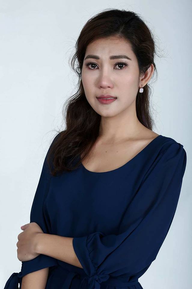Diễn vi&ecirc;n Kim Phượng giấu mẹ v&agrave;o bệnh viện trị ung thư - Ảnh 1.